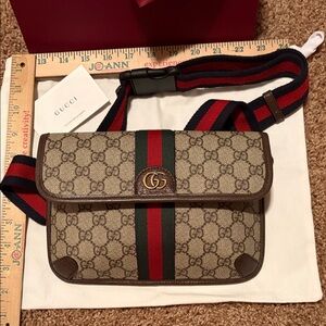 Gucci Beige Brown GG Supreme Canvas Belt Bag with Green and Red Web